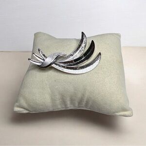 Vintage Sterling Silver Leaf Pin A & Z Floral Leaf Flower Brooch